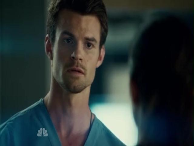 VampireDiariesWorld-dot-org_SavingHopeS01E11-1980.jpg