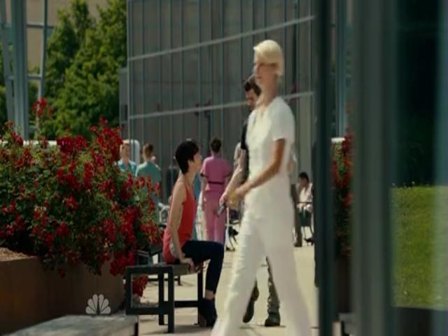 VampireDiariesWorld-dot-org_SavingHopeS01E11-2308.jpg