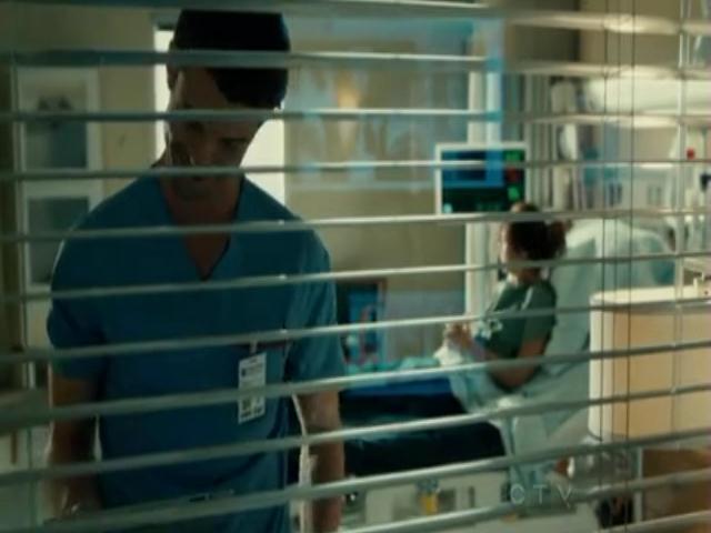 VampireDiariesWorld-dot-org_SavingHopeS01E12-0691.jpg