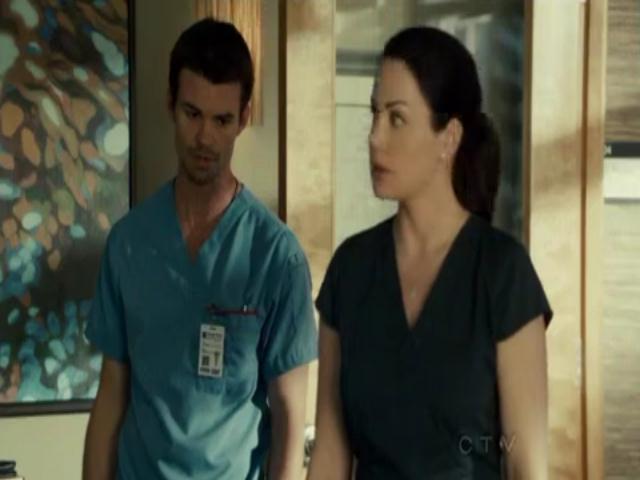VampireDiariesWorld-dot-org_SavingHopeS01E12-1383.jpg