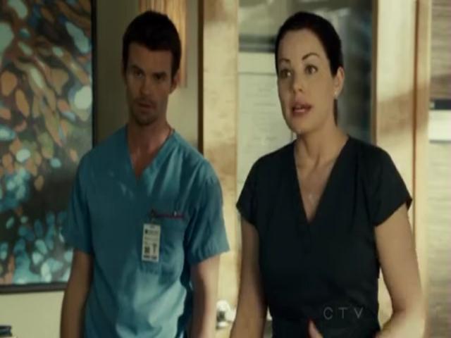 VampireDiariesWorld-dot-org_SavingHopeS01E12-1386.jpg