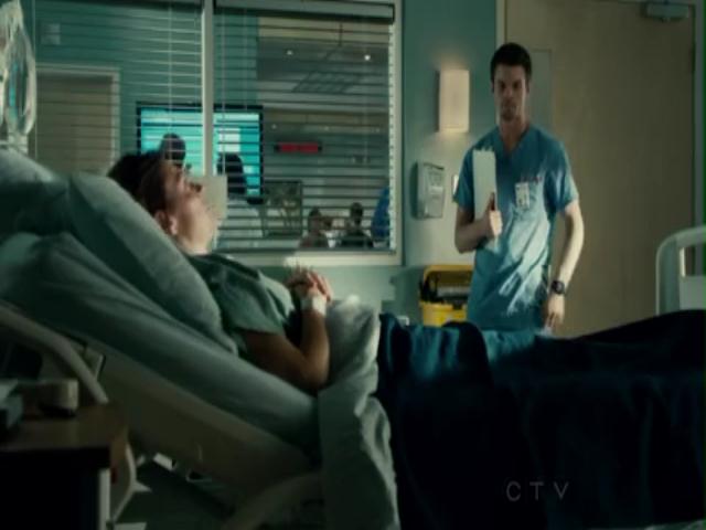 VampireDiariesWorld-dot-org_SavingHopeS01E12-1848.jpg