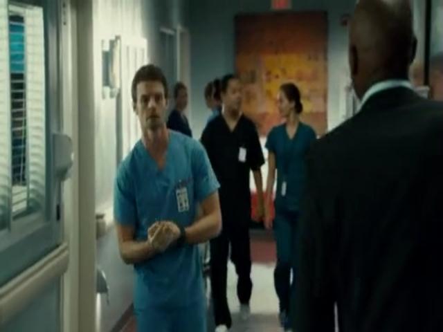 VampireDiariesWorld-dot-org_SavingHopeS01E13-2167.jpg