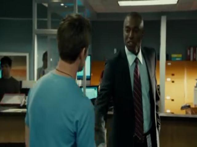 VampireDiariesWorld-dot-org_SavingHopeS01E13-2168.jpg