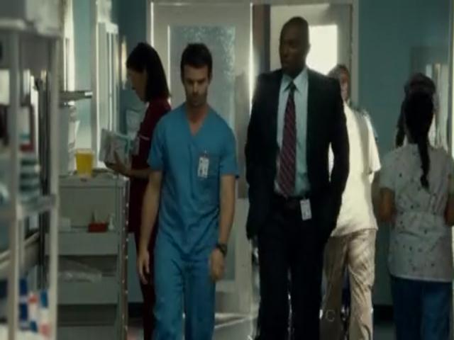 VampireDiariesWorld-dot-org_SavingHopeS01E13-2174.jpg