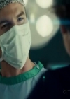 VampireDiariesWorld-dot-org_SavingHopeS01E13-1589.jpg