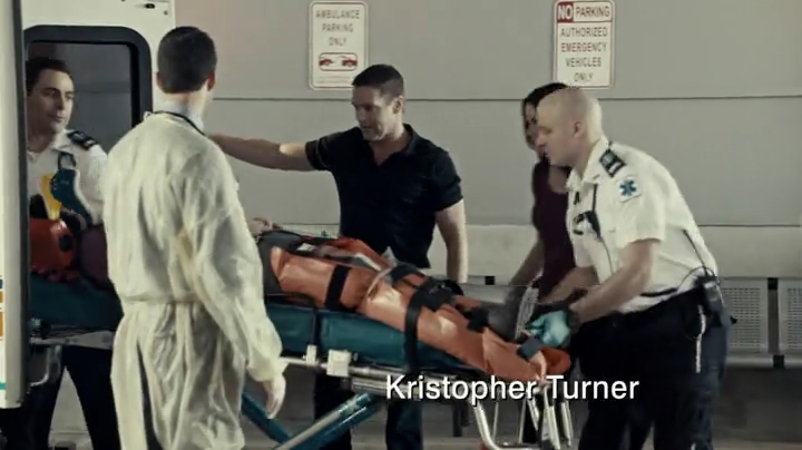 VampireDiariesWorld-dot-org_SavingHope2x01-0163.jpg