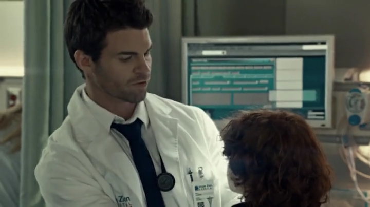 VampireDiariesWorld-dot-org_SavingHope2x01-0417.jpg