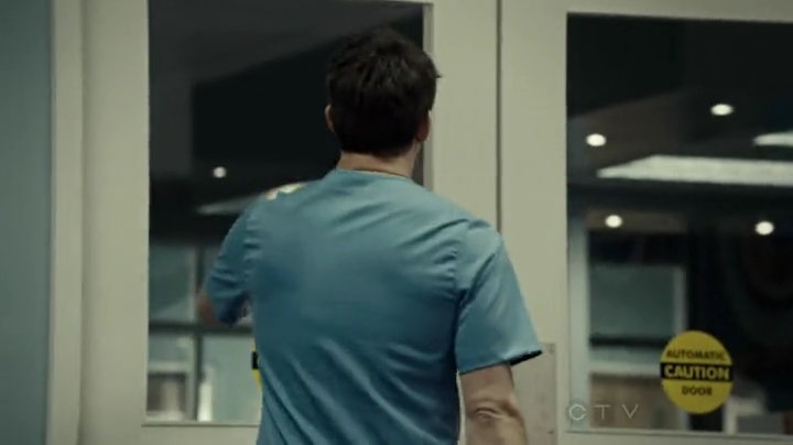 VampireDiariesWorld-dot-org_SavingHope2x01-0836.jpg