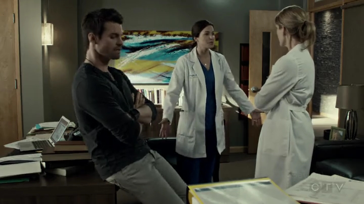 VampireDiariesWorld-dot-org_SavingHope2x01-1092.jpg VampireDiariesWorld-dot-org_SavingHope2x01-1092.jpg