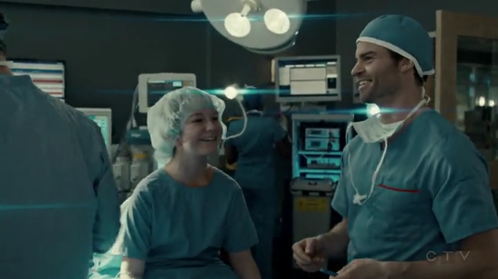 VampireDiariesWorld-dot-org_SavingHope2x01-1181.jpg