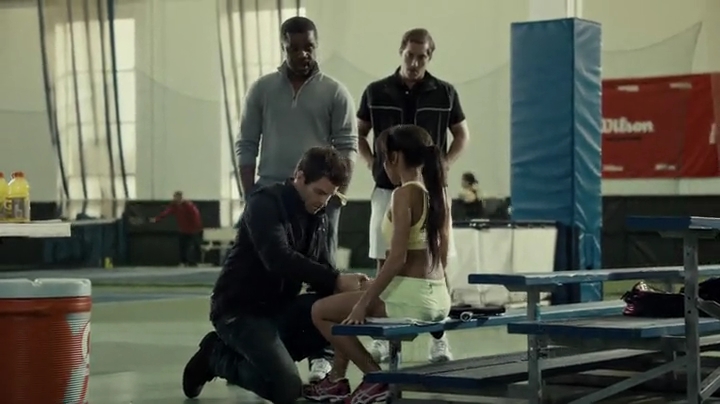 VampireDiariesWorld-dot-org_SavingHope2x03-0127.jpg