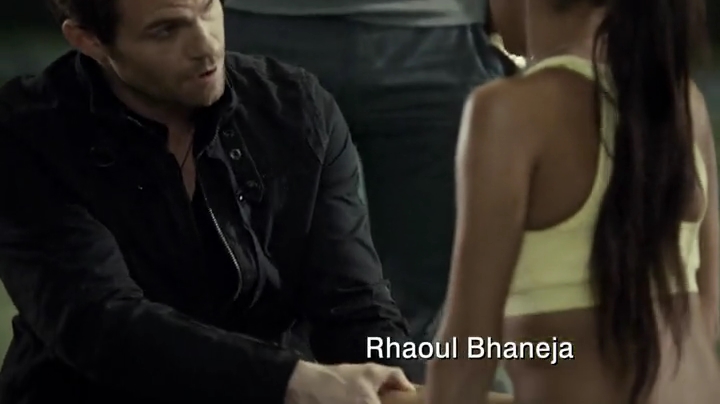 VampireDiariesWorld-dot-org_SavingHope2x03-0130.jpg