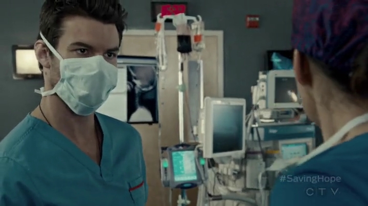 VampireDiariesWorld-dot-org_SavingHope2x04-0302.jpg