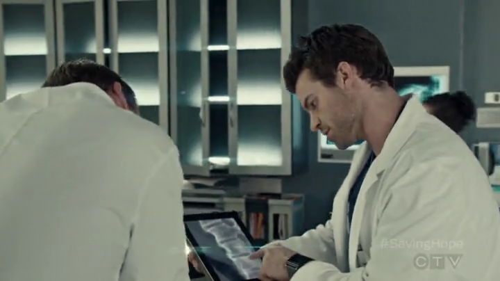 VampireDiariesWorld-dot-org_SavingHope2x04-0735.jpg