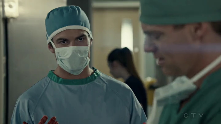 VampireDiariesWorld-dot-org_SavingHope2x04-1926.jpg