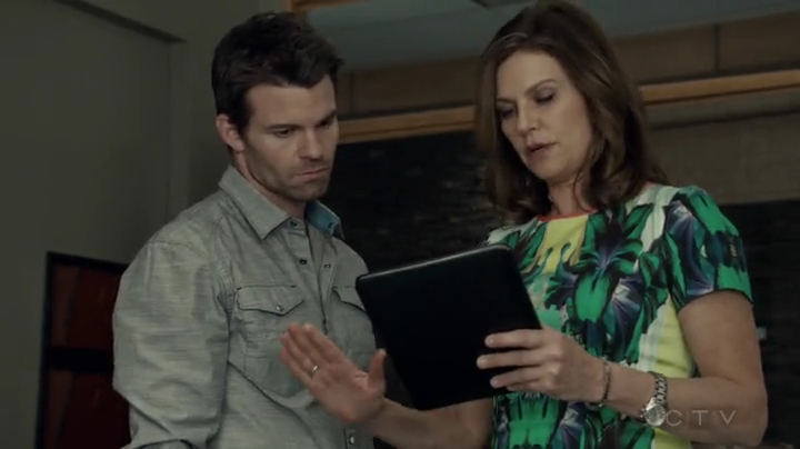 VampireDiariesWorld-dot-org_SavingHope2x05-1352.jpg