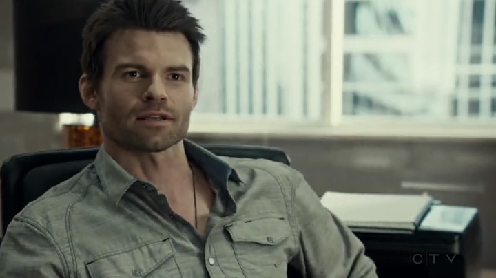 VampireDiariesWorld-dot-org_SavingHope2x05-1396.jpg