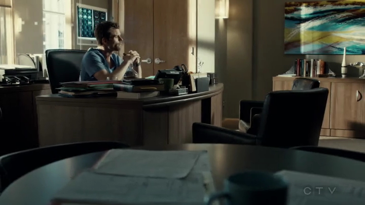 VampireDiariesWorld-dot-org_SavingHope2x05-2037.jpg