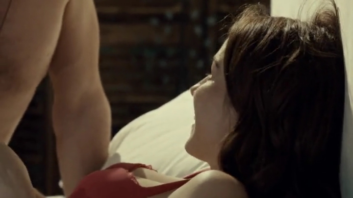 VampireDiariesWorld-dot-org_SavingHope2x06-0218.jpg
