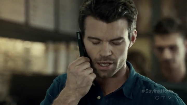 VampireDiariesWorld-dot-org_SavingHope2x06-1014.jpg