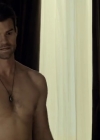 VampireDiariesWorld-dot-org_SavingHope2x06-0206.jpg