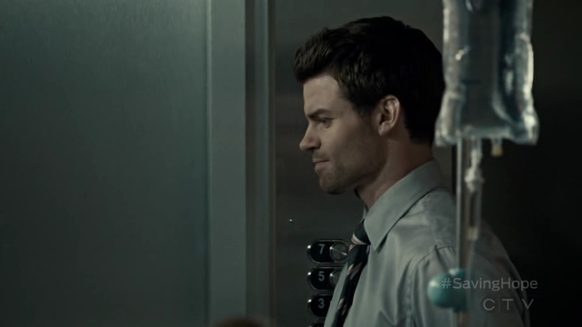 VampireDiariesWorld-dot-org_SavingHope2x07-0997.jpg