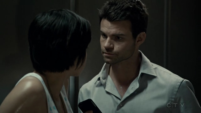 VampireDiariesWorld-dot-org_SavingHope2x07-1527.jpg