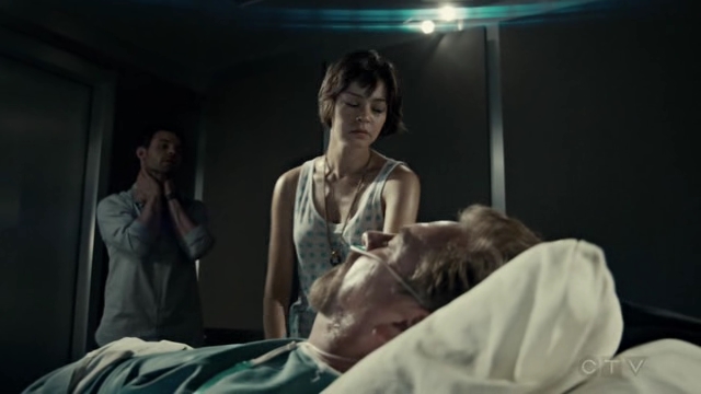 VampireDiariesWorld-dot-org_SavingHope2x07-1801.jpg