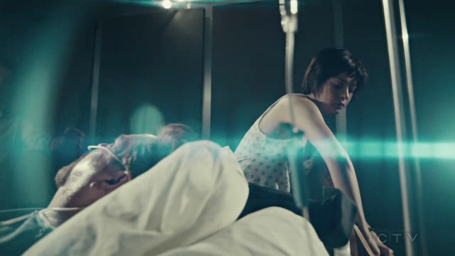 VampireDiariesWorld-dot-org_SavingHope2x07-1803.jpg