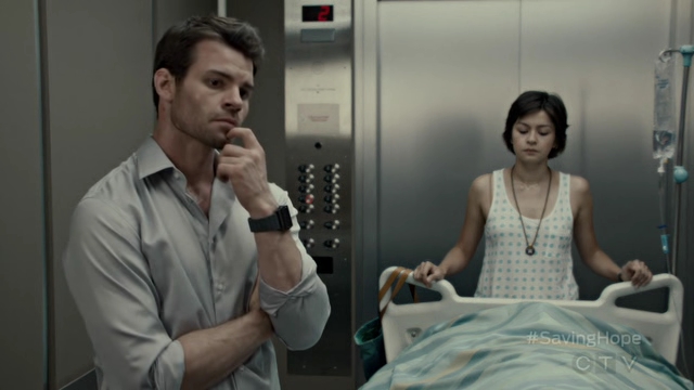 VampireDiariesWorld-dot-org_SavingHope2x07-1893.jpg