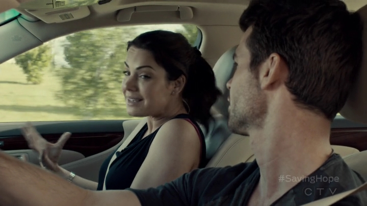VampireDiariesWorld-dot-org_SavingHope2x08-0041.jpg