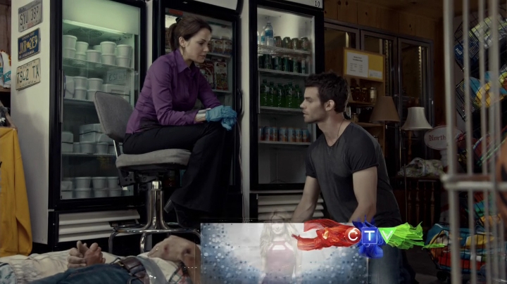 VampireDiariesWorld-dot-org_SavingHope2x08-1840.jpg VampireDiariesWorld-dot-org_SavingHope2x08-1840.jpg
