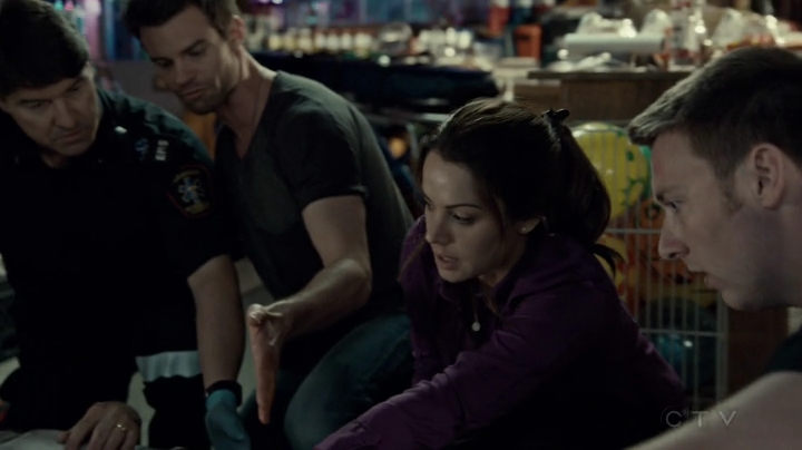 VampireDiariesWorld-dot-org_SavingHope2x08-2280.jpg VampireDiariesWorld-dot-org_SavingHope2x08-2280.jpg