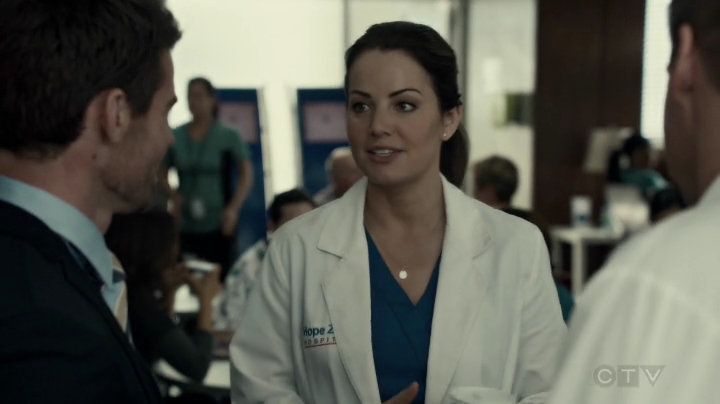 VampireDiariesWorld-dot-org_SavingHope2x09-0047.jpg