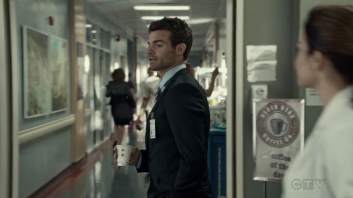 VampireDiariesWorld-dot-org_SavingHope2x09-0055.jpg