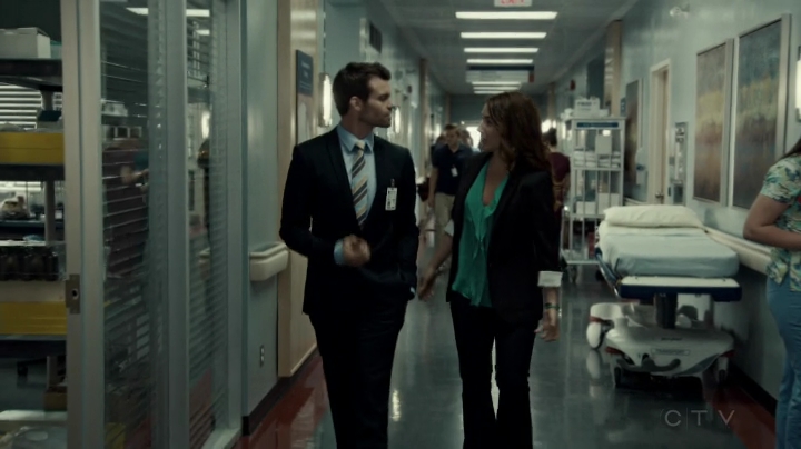 VampireDiariesWorld-dot-org_SavingHope2x09-0763.jpg