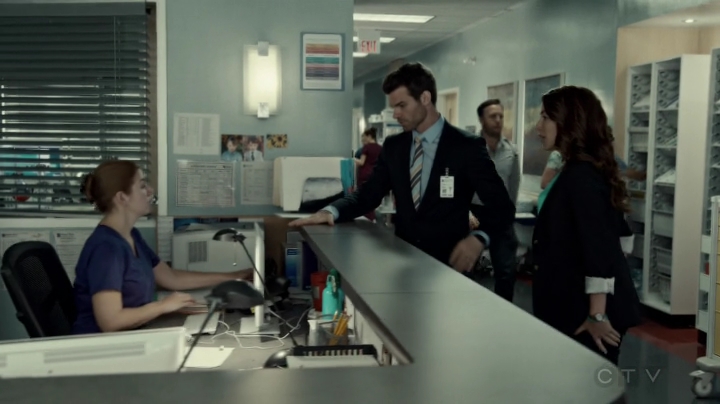 VampireDiariesWorld-dot-org_SavingHope2x09-0767.jpg
