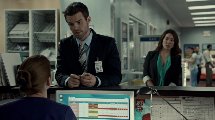 VampireDiariesWorld-dot-org_SavingHope2x09-0811.jpg