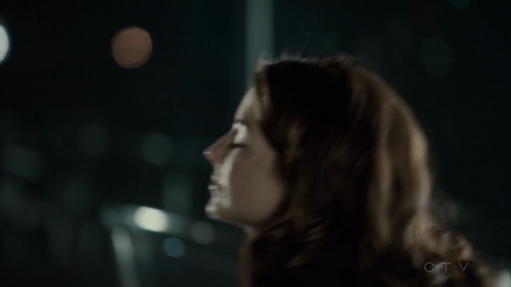 VampireDiariesWorld-dot-org_SavingHope2x09-2301.jpg