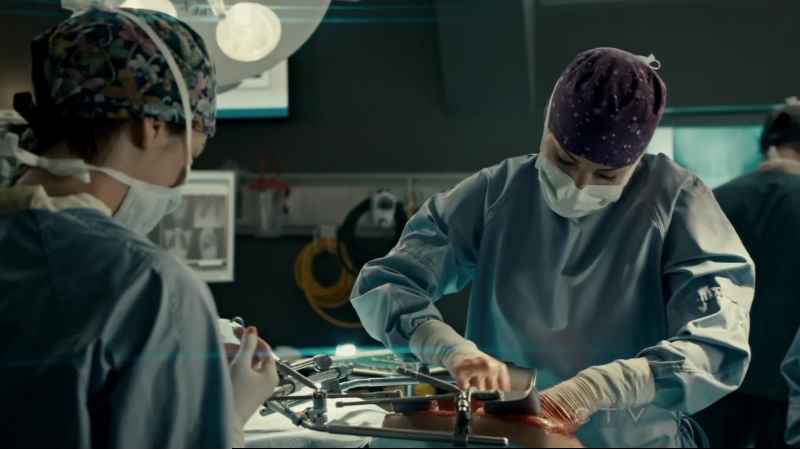 VampireDiariesWorld-dot-org_SavingHope2x10-0522.jpg