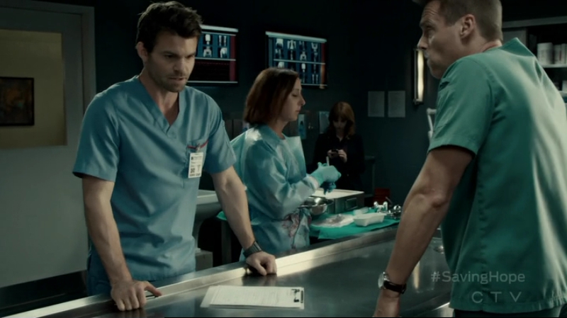 VampireDiariesWorld-dot-org_SavingHope2x12-0739.jpg