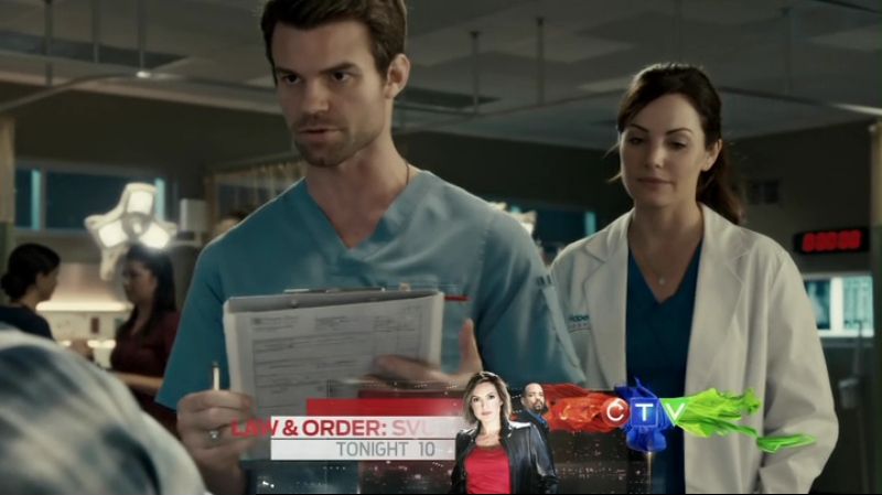 VampireDiariesWorld-dot-org_SavingHope2x13-0300.jpg