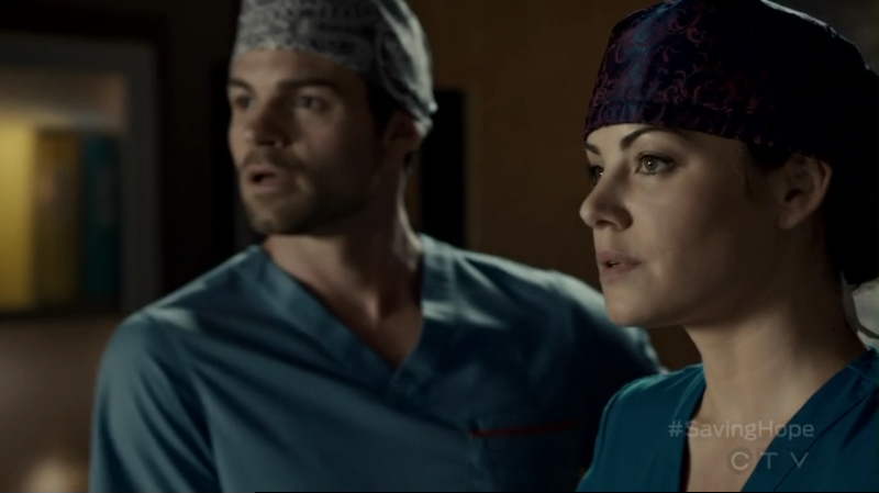 VampireDiariesWorld-dot-org_SavingHope2x13-0943.jpg