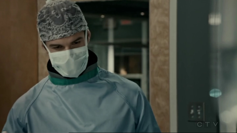 VampireDiariesWorld-dot-org_SavingHope2x13-1179.jpg