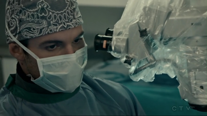 VampireDiariesWorld-dot-org_SavingHope2x13-1322.jpg