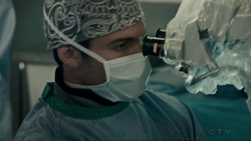 VampireDiariesWorld-dot-org_SavingHope2x13-1324.jpg