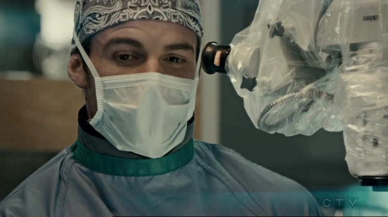 VampireDiariesWorld-dot-org_SavingHope2x13-1601.jpg