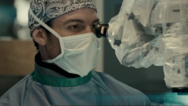 VampireDiariesWorld-dot-org_SavingHope2x13-1602.jpg