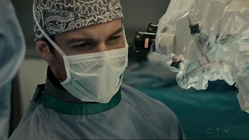 VampireDiariesWorld-dot-org_SavingHope2x13-1648.jpg